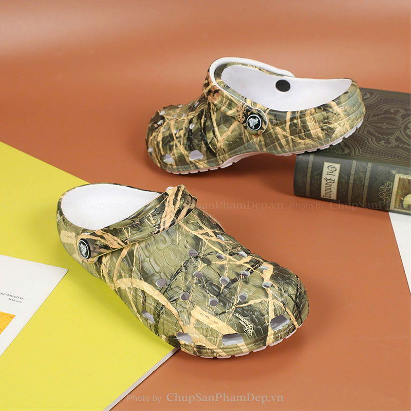 Dép Sục Crocs Canary 3D Cá Tính