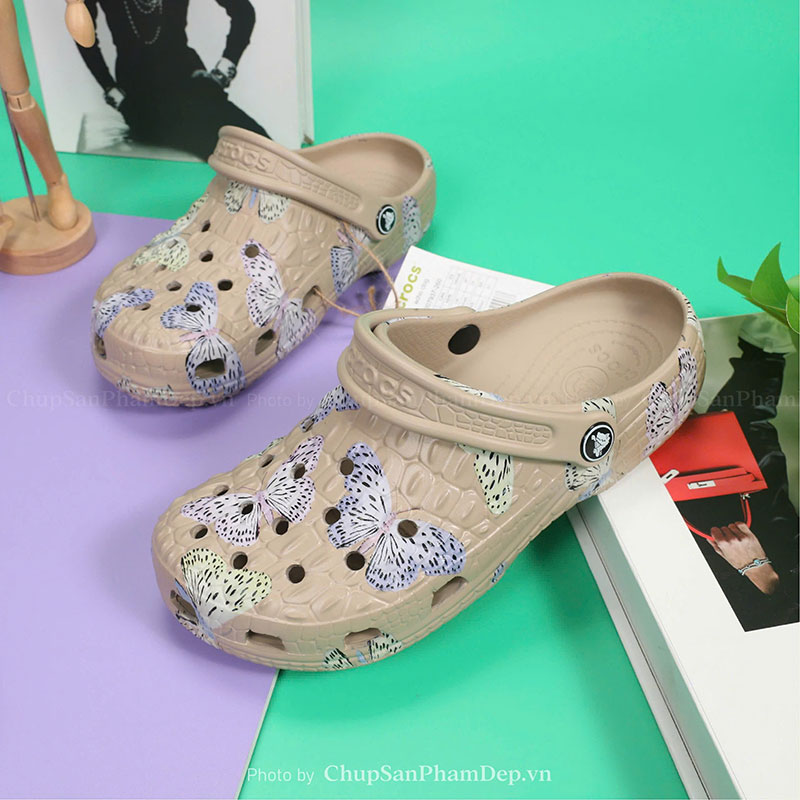 Dép Sục Crocs Canary Bướm Đẹp Mắt