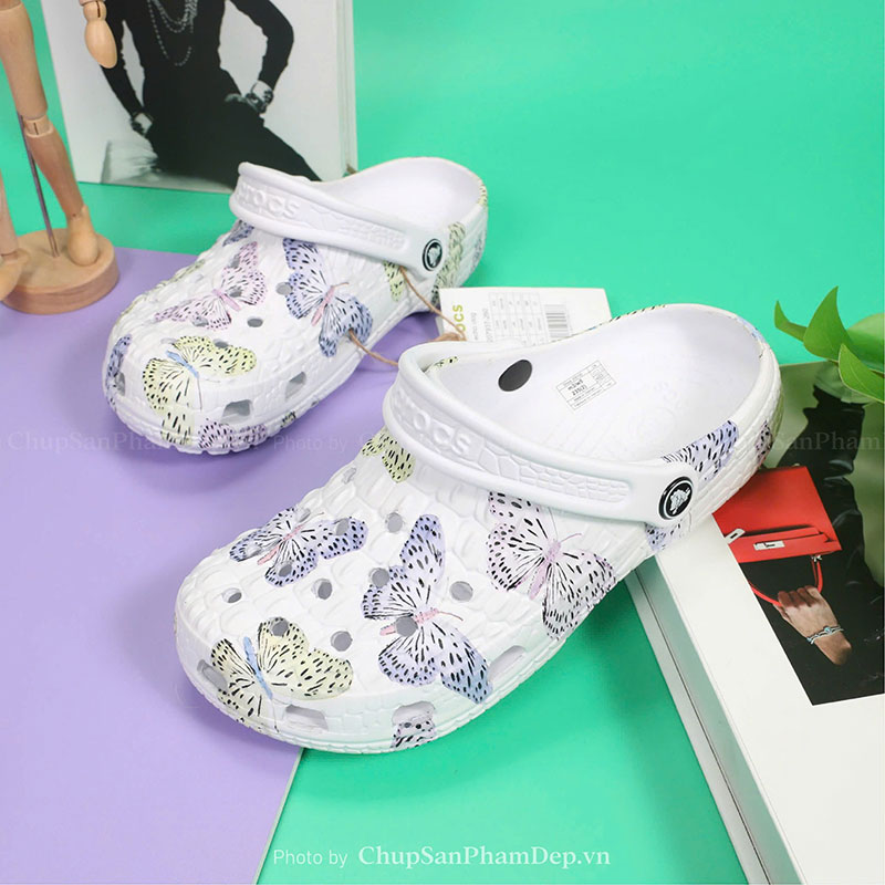 Dép Sục Crocs Canary Bướm Đẹp Mắt