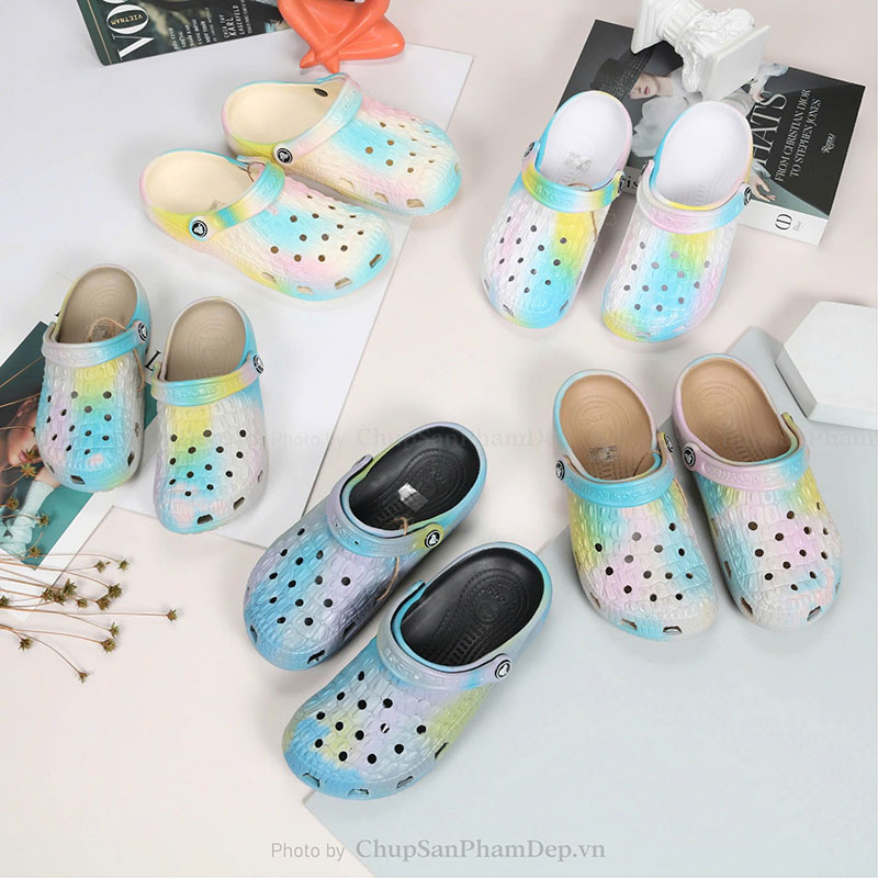 Dép Sục Crocs Canary Phun Sơn Tươi Sáng