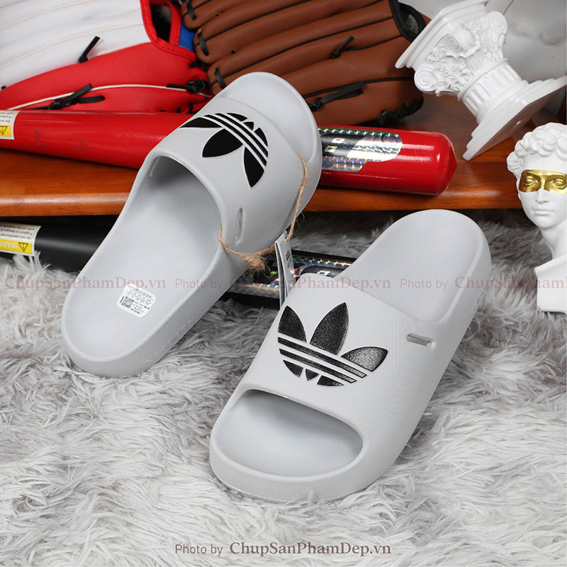 Dép Đúc Adidas Sơn Logo Phong Cách Năng Động