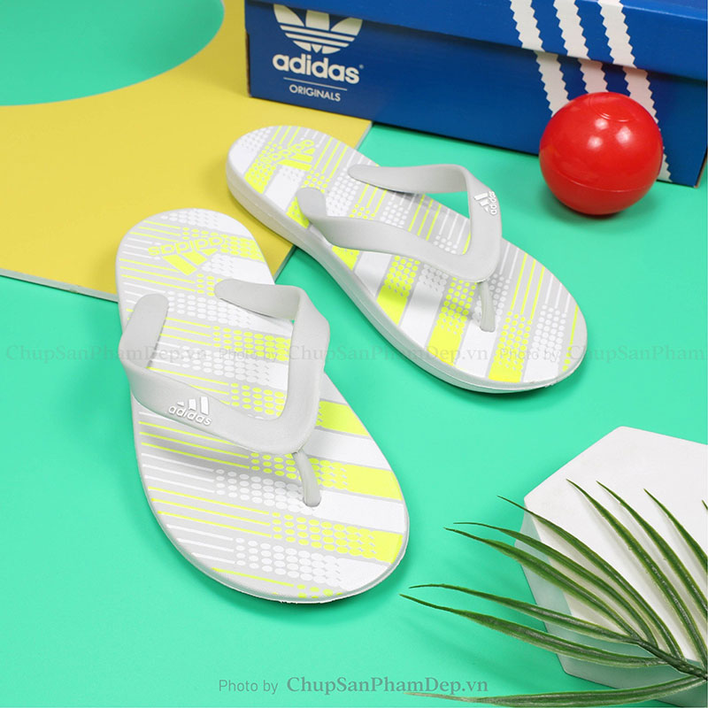 Dép Kẹp AT Adidas Họa Tiết Màu Tươi Trẻ